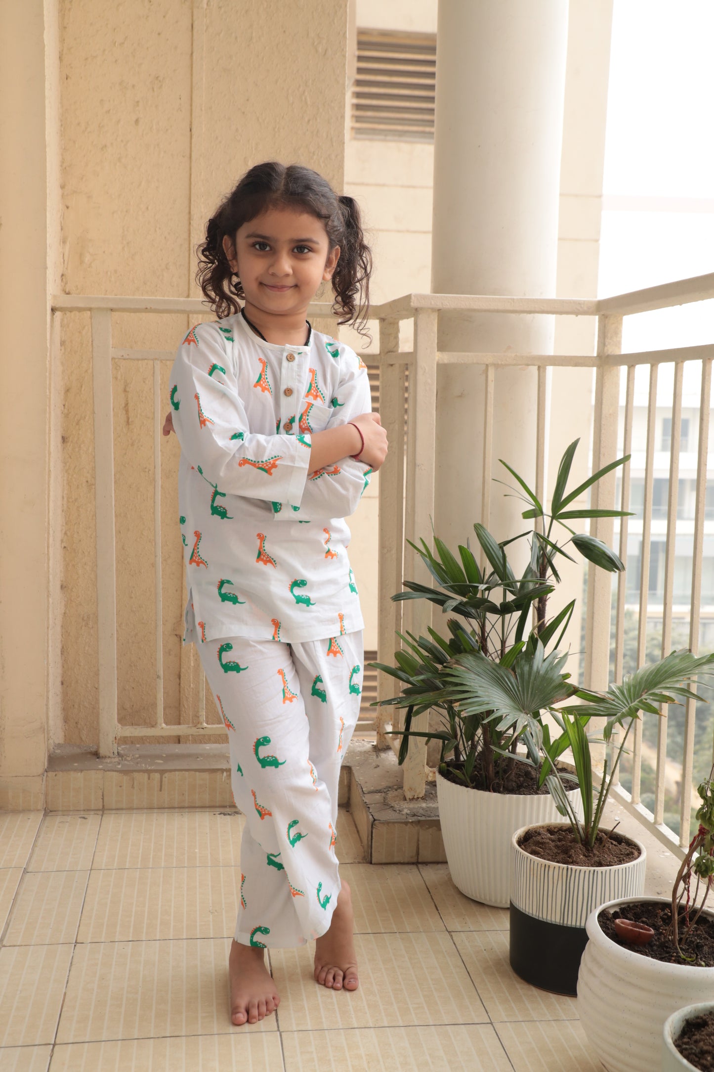 Dino dreams - Unisex kids pure cotton night suit