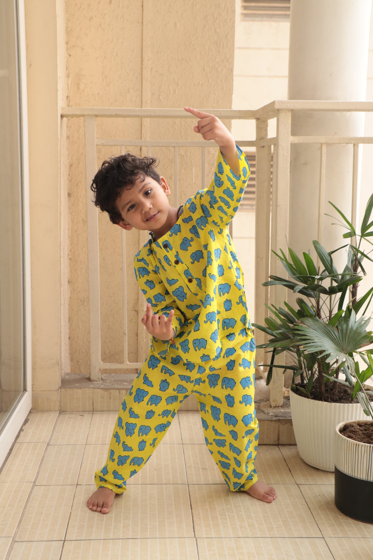 Dreamy Elephants Sleepwear - Kids pure cotton elephant printed night suit - Yellow